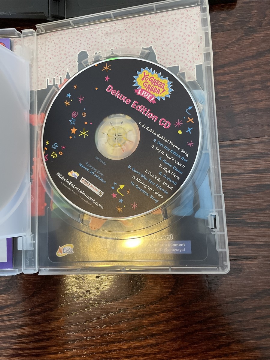 【Coco】箱無しFamily Dance Party DVD&CD s-l1200.jpg