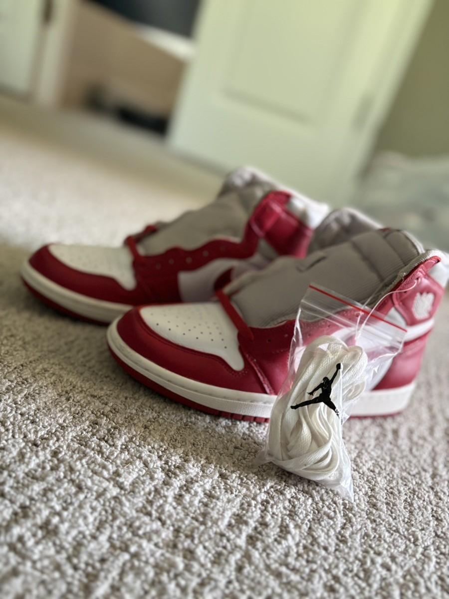 Jordan バスケットボールシューズ ホワイト/レッド Nike Air Jordan 1 High Top Red White Retro Basketball Sneakers