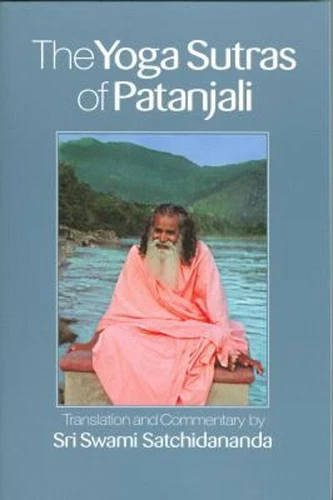 Yoga Sutras of Patanjali Paperback Swami Satchidananda