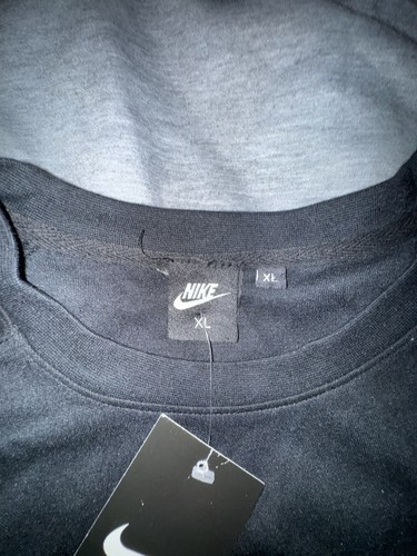 Nike Men’s XL T-Shirt Black Gray Colorblock Logo Tee New With Tags - Picture 3 of 3