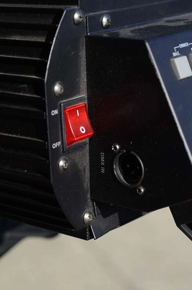 Chauvet Followspot 400G model Spotlight Projection Effects Tfx-fs360 MAKE OFFER! - Image 4 of 4