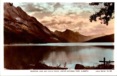 Postcard RPPC Medicine Lake Colin Range Jasper Park Alberta Canada B210
