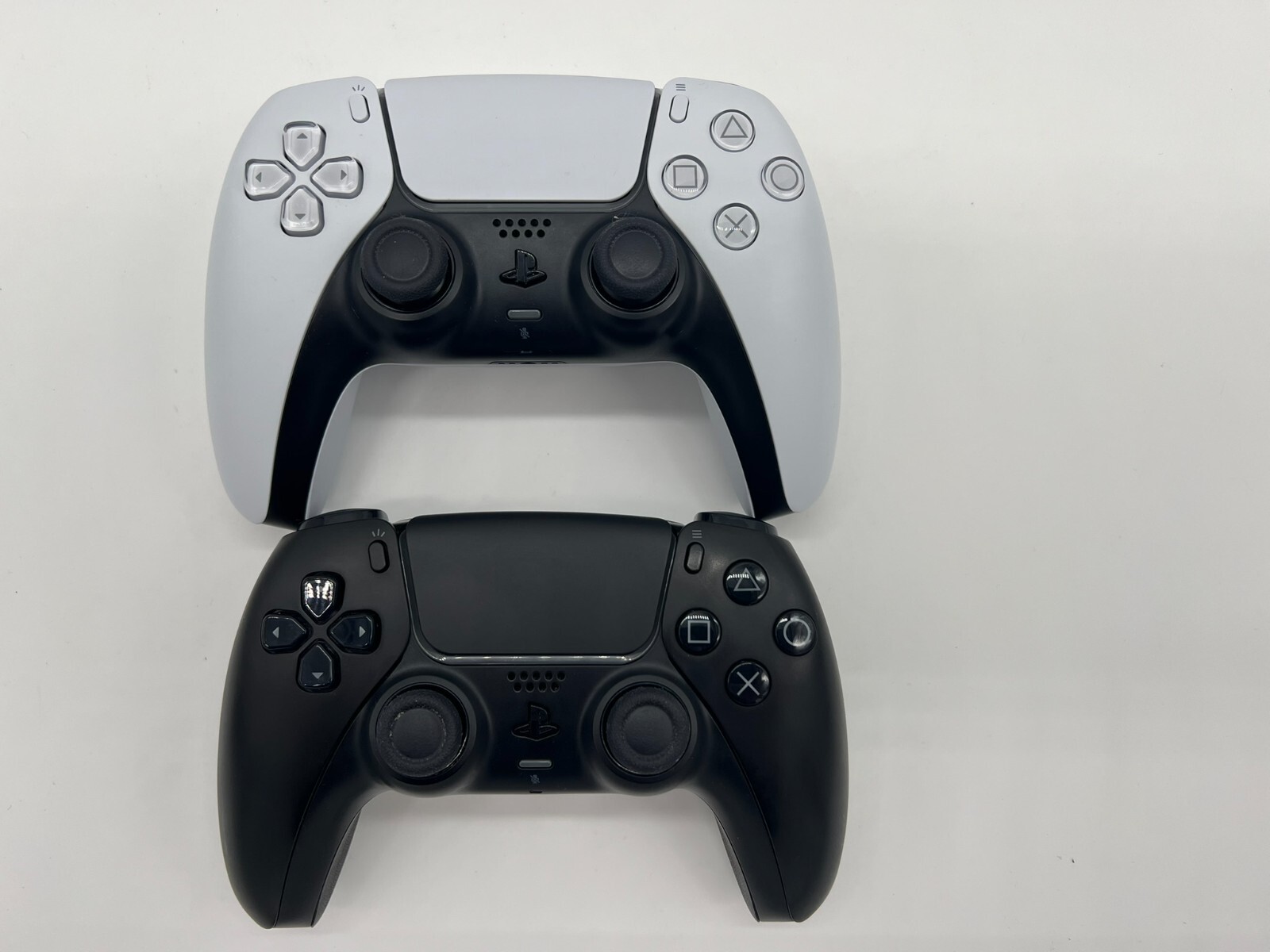 PlayStation 5 - DualSense Wireless Controller - 2 Pack - Parts or Repair-image