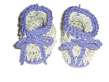 Sparkly Ivory 3 to 6 Month Baby Shoes Booties Hand Crocheted