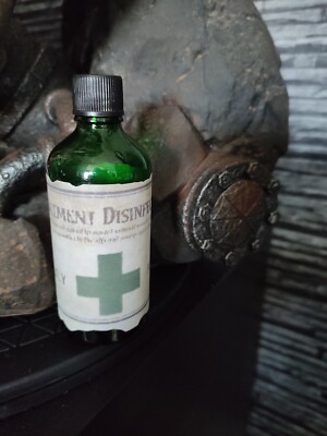 Resident Evil Display BIOHAZARD Flasche Pflege Village