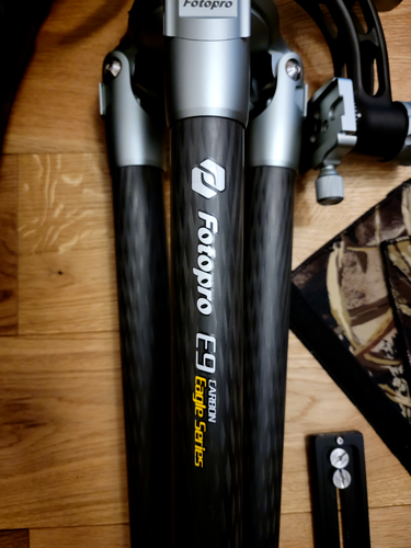 Fotopro E-9H Eagle Series Gimbal Head + tripod carbon fibre MINT photo video - Picture 2 of 10