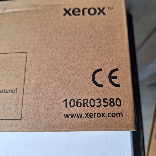 GENUINE XEROX BLACK toner cartridge 106R03580 VERSALINK B400 B400DN Damaged Box - Photo 2/3