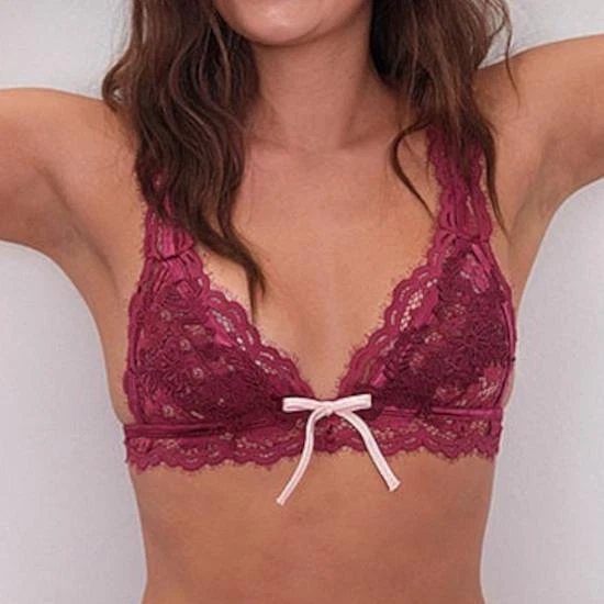Sujetador Bralette For Love & Lemons x Victoria's Secret Noelle Encaje S-DD *Borgoña* Foto 2 de 3