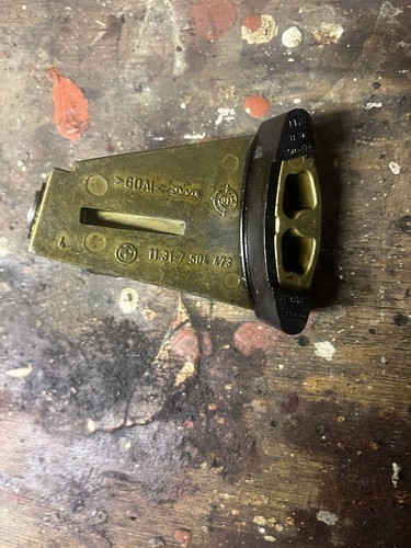 BMW 5 6 7 X5er E60 E61 E63 E65 E53 Steuerkettenführungsschiene Halterung 7504473