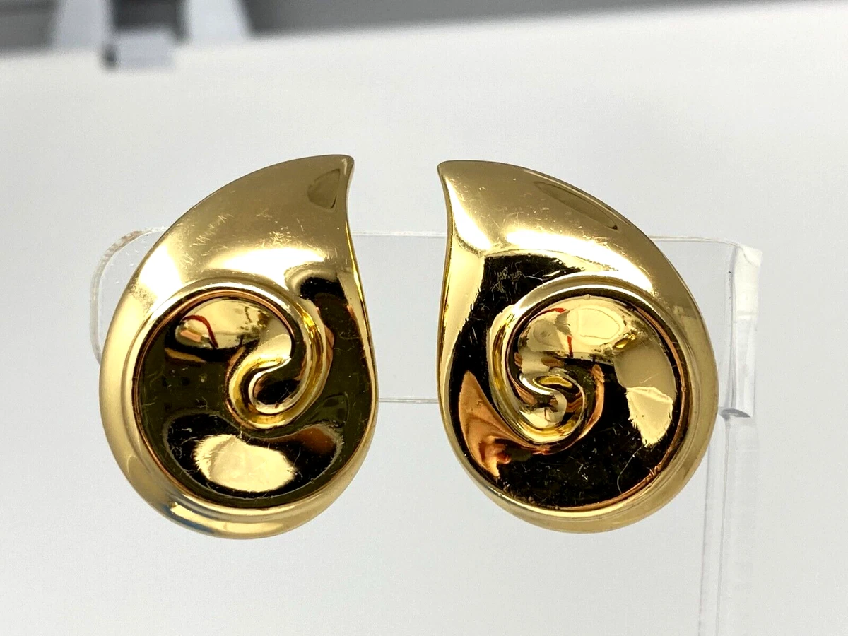 Dior top classic earrings