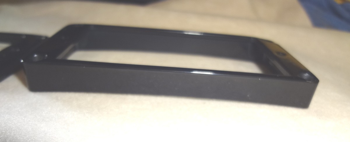 Used Cream Curved Top Les Paul Humbucker Pickup Surround Mounting - Foto 10