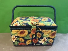 WICKER / WOOD SEWING BOX W/ SUNFLOWER PATTERN FLORAL & HANDLE!  11” X 7” X 6.5”
