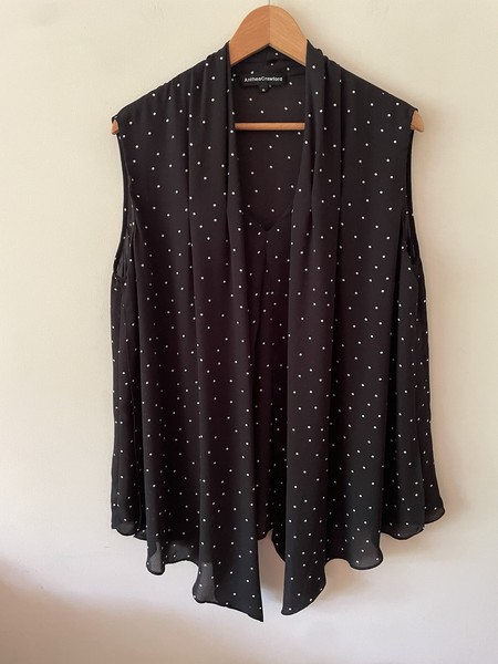 ANTHEA CRAWFORD - Size XL Or 16 Black Polka Dot Layered Chiffon Blouse Top