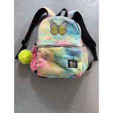 Mochila Justice Girls Arco Iris Tie Dye Imitación Piel Mariposa con Llavero Pom Pom