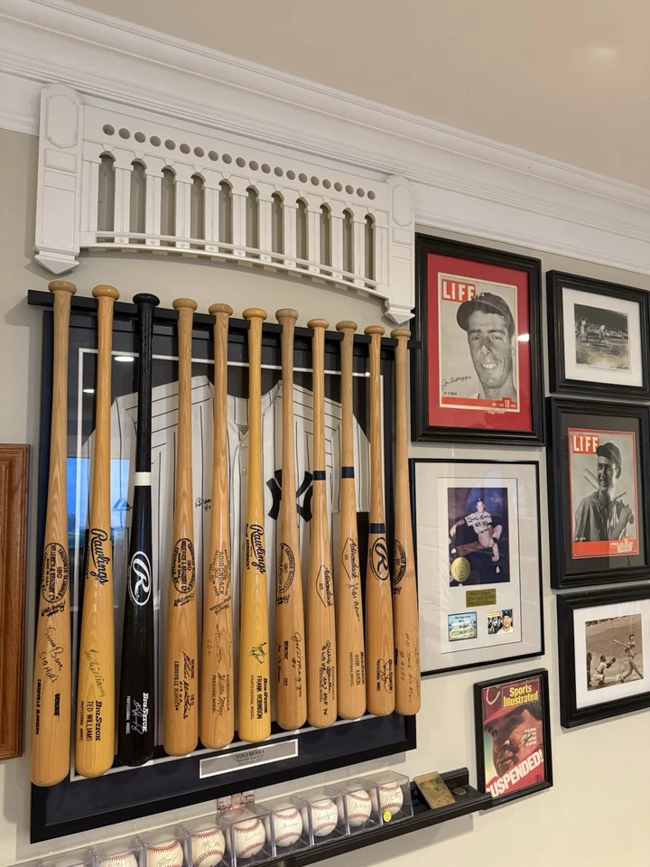 Camiseta deportiva autografiada por Yogi Berra de la corte certificado de autenticidad JSA con hermoso marco NY Yankees 31x36 ⭐️ Foto 2 de 4