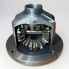YAMAHA OEM DIFFERENTIAL PART JW9-G6410-00-00 thumbnail 1