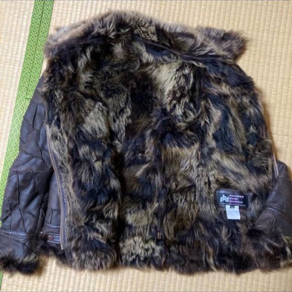 Phenomenon Beyond Description Patchwork Mouton Le… - image 1