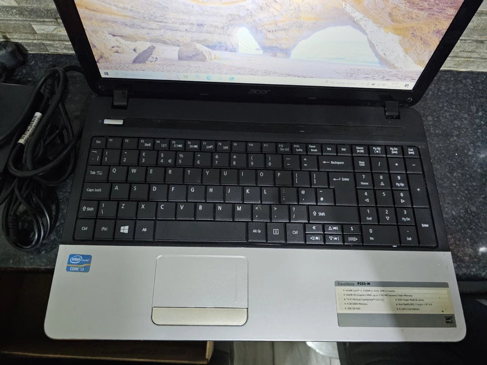 J239 Acer TMP253 Laptop i3 3rd Gen 4Gb Ram 128Gb Ssd wifi 15.6 Windows 10 - Image 3 of 4