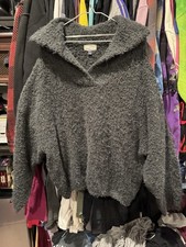Universal Thread Soft Grey Sweater