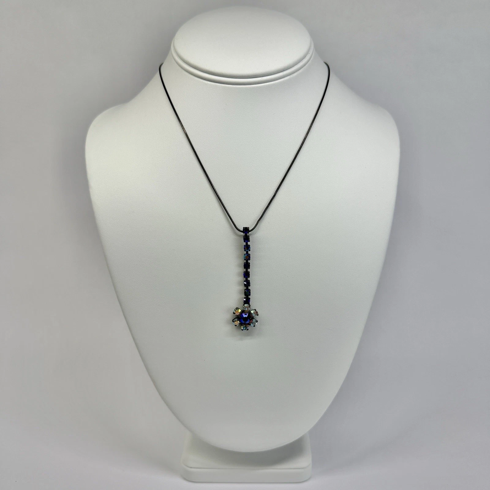 AGATHA Dog Floral Faceted Crystals Vintage Necklace Jewelry N735