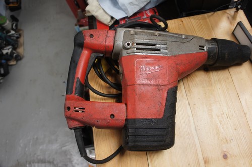Heavy Duty MILWAUKEE KANGO K750S AVS K750 ROTARY HAMMER DRILL BREAKER 110V 839 - Picture 3 of 8