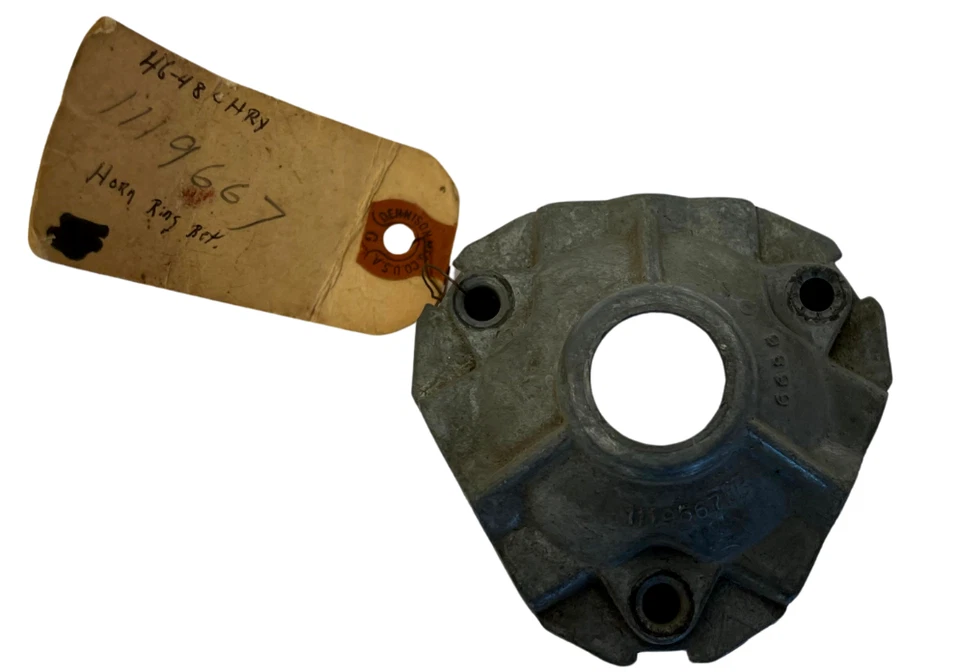 Chrysler C34 Imperial Town & Country 1946-1948 retenedor de anillo de bocina 1119667 nuevo en stock Foto 2 de 4
