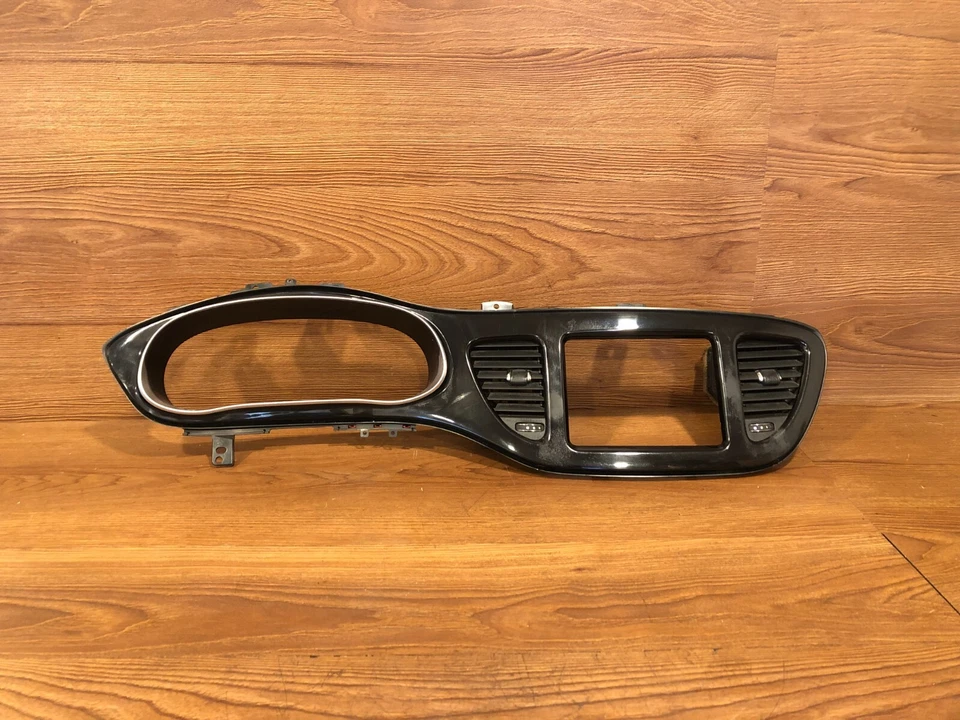 2013-2016 道奇 DART SPEEDOMETER 集群屏幕 DASH TRIM BEZEL 面板黑色原始设备制造商 — 第 2/4 张图片