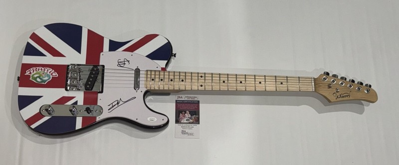 TRAFFIC SIGNED CUSTOM UK ELECTRIC GUITAR STEVE WINWOOD DAVE MASON  JSA COA