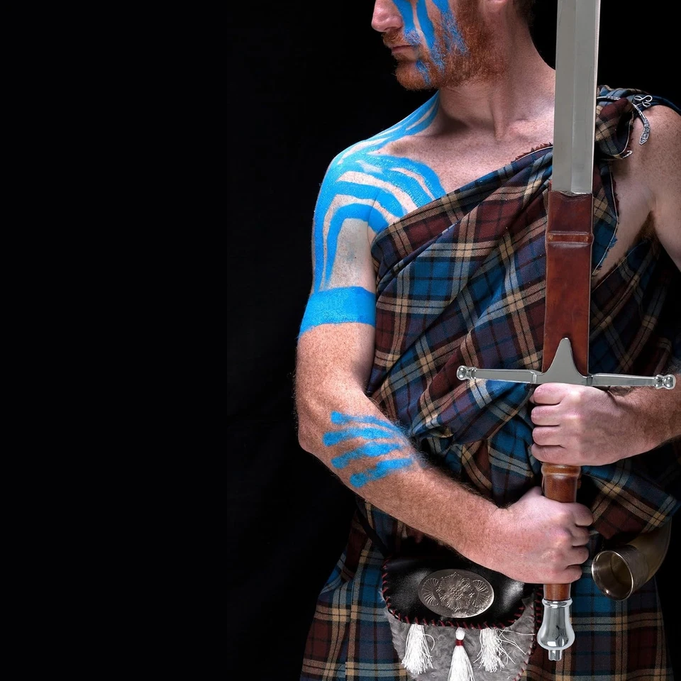 Espada réplica Braveheart de acero inoxidable con funda de cuero y empuñadura de metal Foto 4 de 4