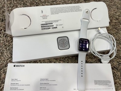 Apple Watch Series 8 41mm Silver Stainless Steel GPS + Cellular UNLOCKED