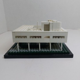LEGO Architecture Villa Savoye 21014 Complete Display Model No Box Manual