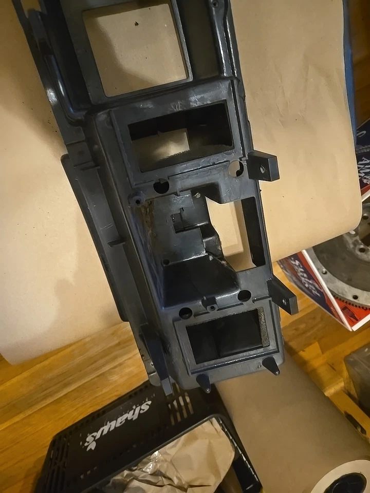 Oldsmobile Cutlass Supreme Salon Calais 442 1981-88 calibre racimo carcasa fabricante original Foto 4 de 4