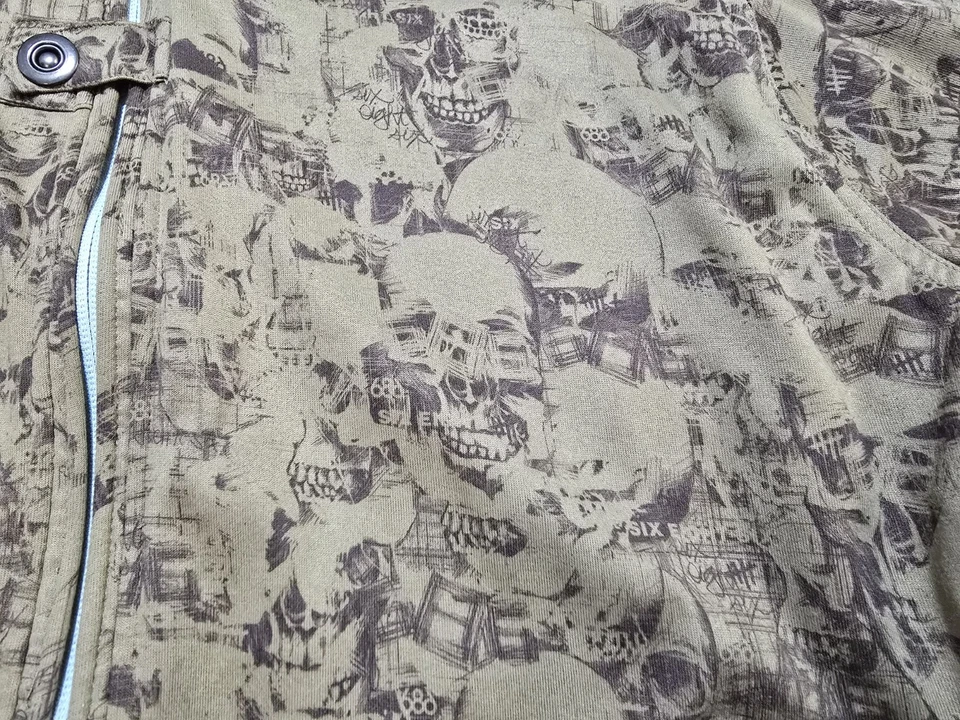 686 SixEightSix Smarty Technology Fleece Jacket Mens Sz M Full Zip Skulls AOP - Image 3 of 4
