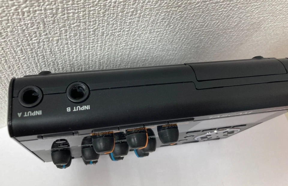 TASCAM registratore multitraccia SD/SDHC 6 tracce DIGITAL POCKETSTUDIO DP-006 - Immagine 3 di 4