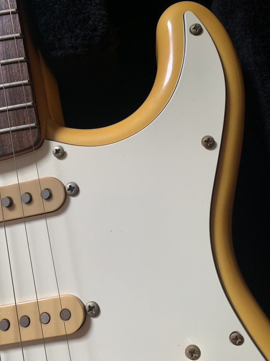 Fender Japan ST72-115 E serial Japan Vintage Made in 1986