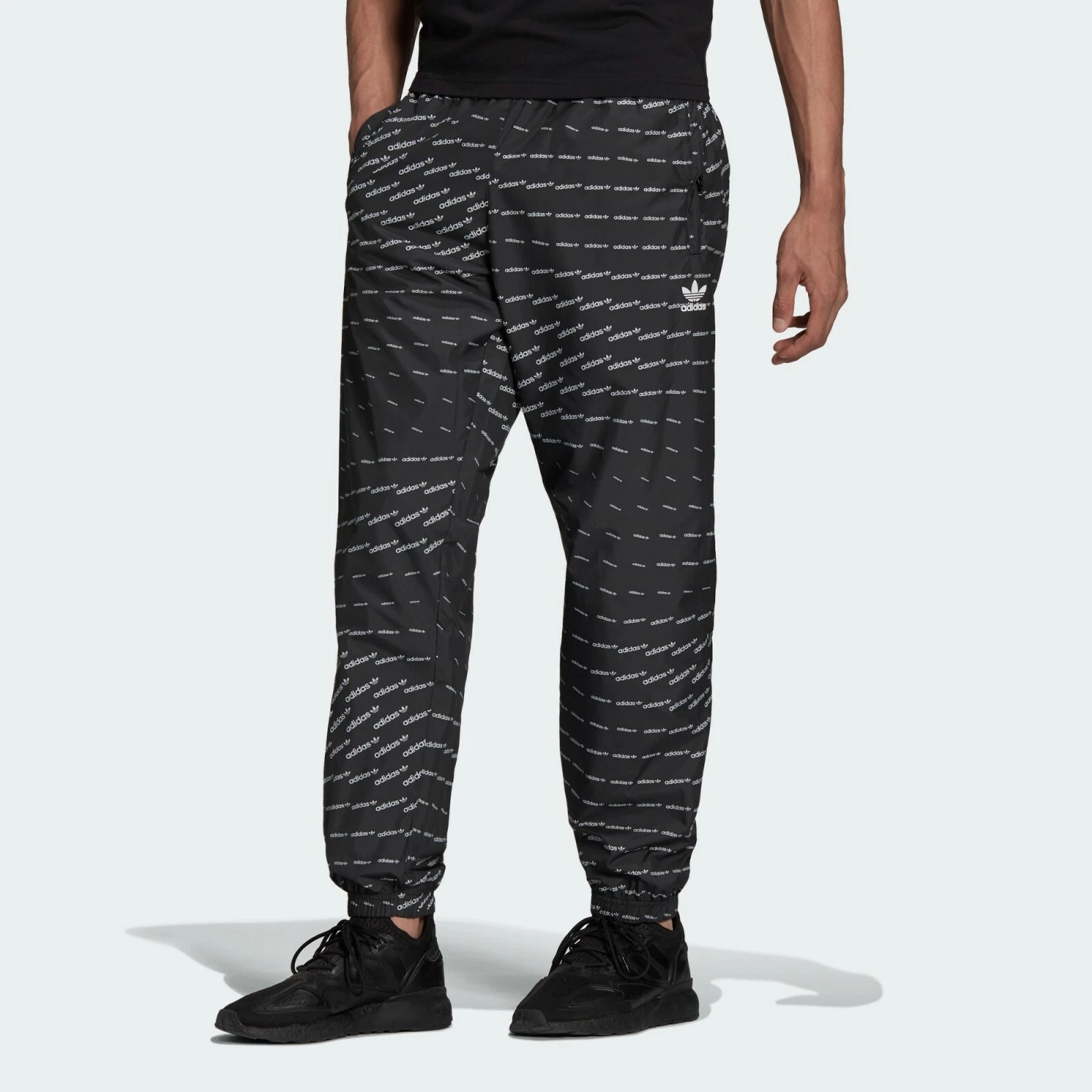 NEW (sz M) adidas Originals Graphics Monogram Track Pants H13484