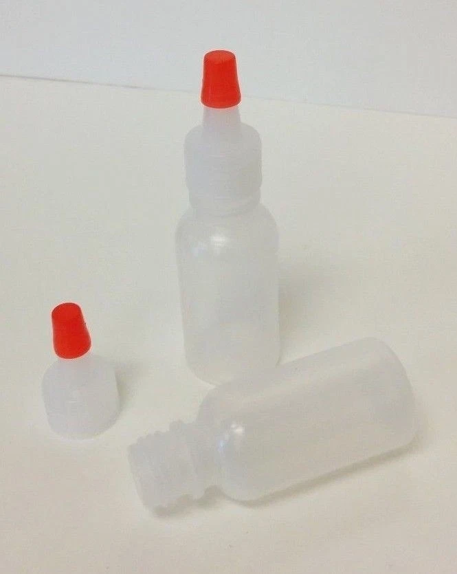 50 pack of 1/2oz (15mL) Plastic Boston Round Squeeze Bottles with Yorker Caps - Image 2 of 2