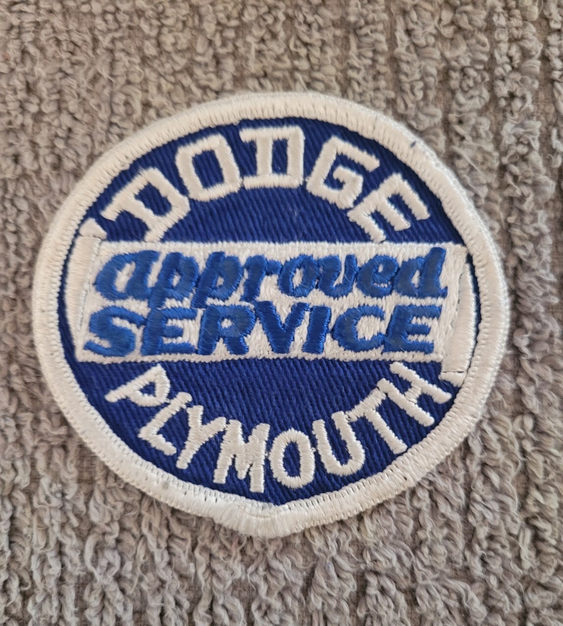 Vintage - DODGE PLYMOUTH approved SERVICE - Uniform Patch - 3.0