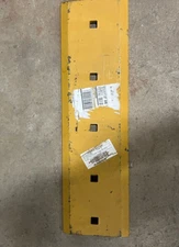 OEM DURA-MAX/JOHN DEERE T195673 5 Bolt Max Cutting Edge for Crawler Dozer