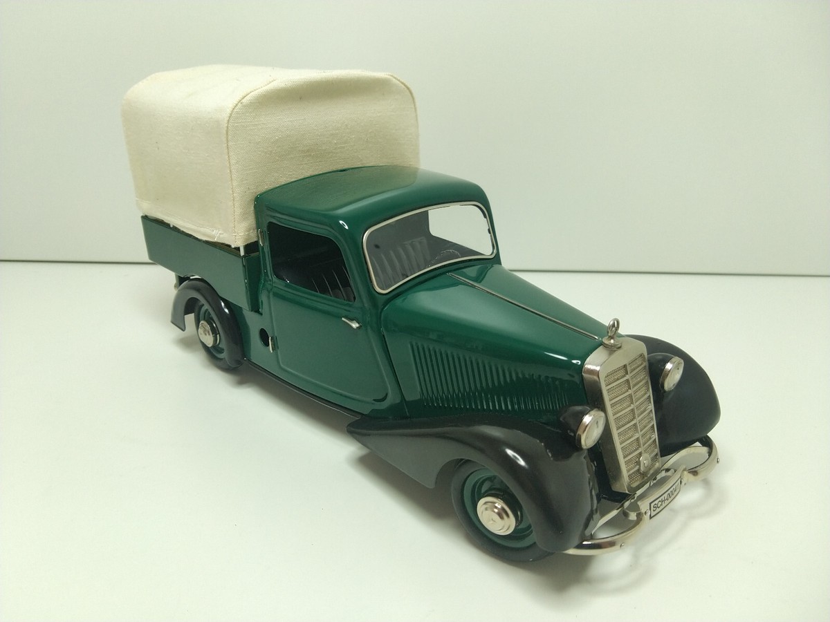 Mercedes-Benz Typ 170 VG (Schuco - 1/43 - par Rémi K
