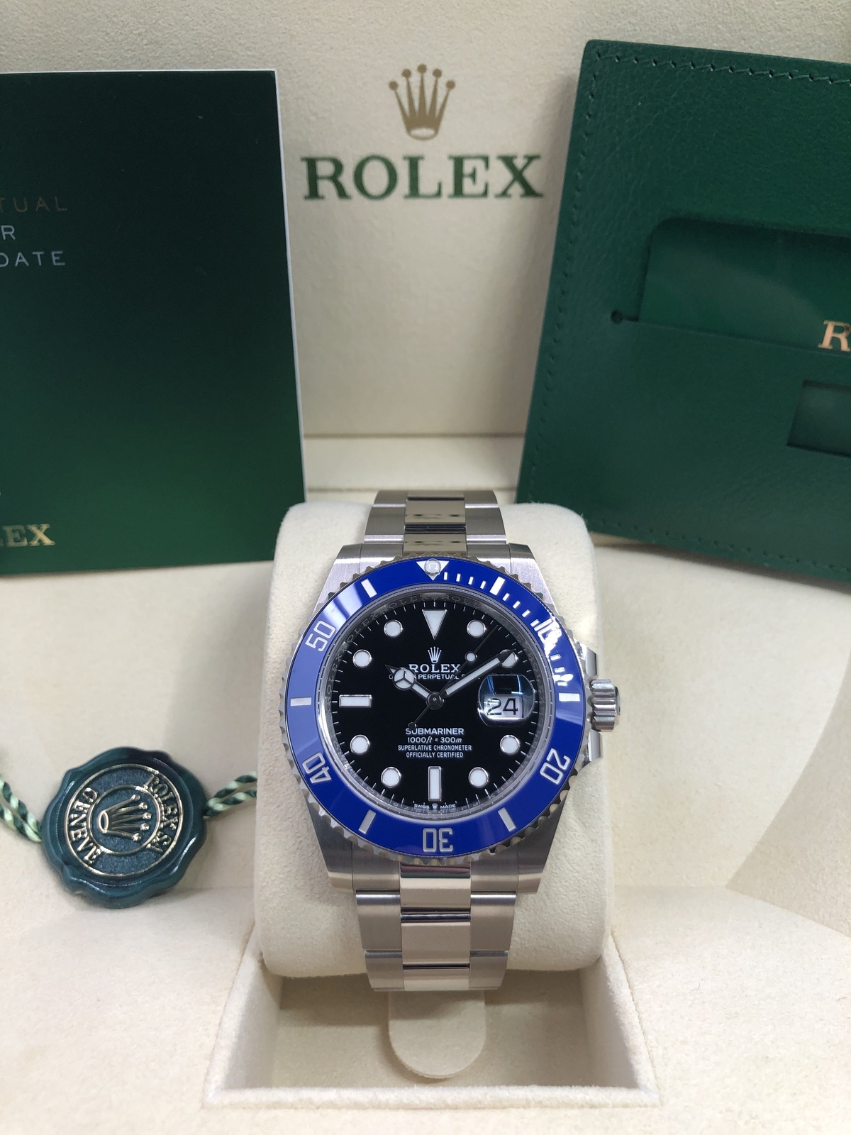 Rolex Submariner Cookie Monster White 