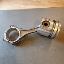 1 Piston and Connecting Rod Standard 2006 Dodge Ram 2500 5.9L Diesel Cummins