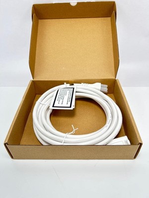 Amazon Basics 20ft Extension Cord 3 Prong Indoor Power 13A 125V White Cable