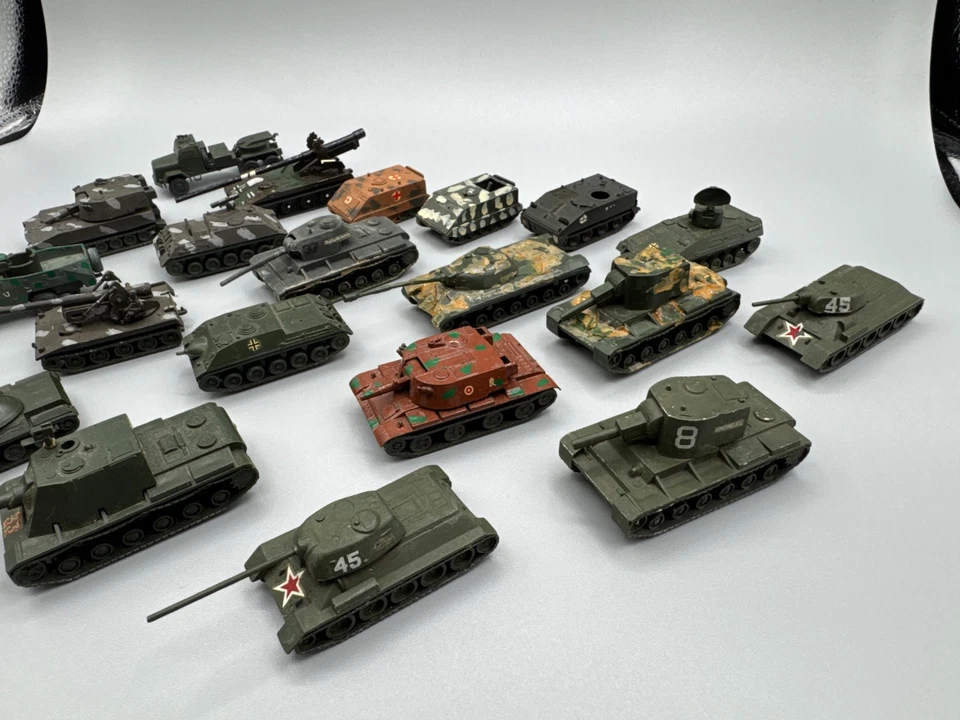 1:87/100 RMM Roskopf Soviet US Panzer Tanks Konvolut - bemalt - Bild 3 von 4