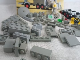 LEGO 452 Space - Mobile Tracking Station - 100% Complete, Original Instructions