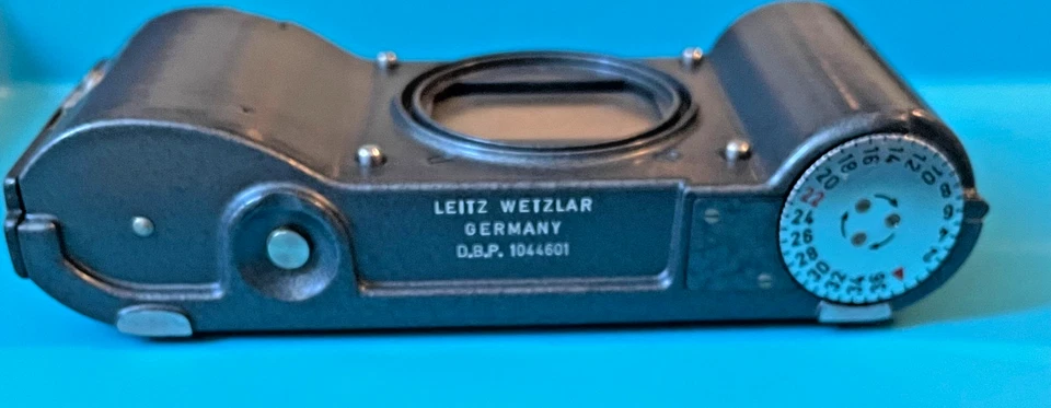 Cámara microscopio cargador de película Leitz Wetzlar DBP 1044601 35 mm | Hecho en Alemania Foto 2 de 4