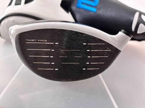 TaylorMade SIM 2 Max D 10.5° 1W Driver Head Only RH w/cover - Picture 5 of 10