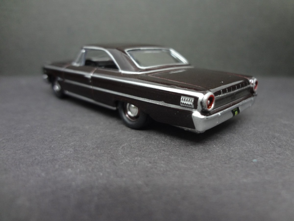 Ford Galaxie 500 1963 バーガンディ 1/43 1963 FORD GALAXIE 500 XL HARD TOP – sunstarmodelcars