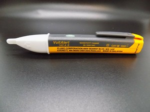 volt fluke 1ac alert ii