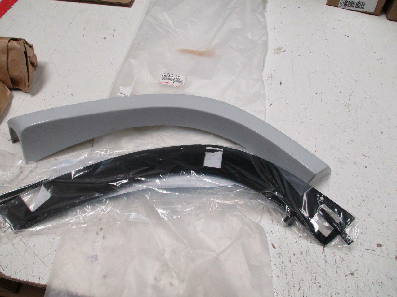 61608-60904 Toyota Extension sub-assy, rear wheel opening, lh 